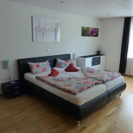 Haus Seeblick Apartament *